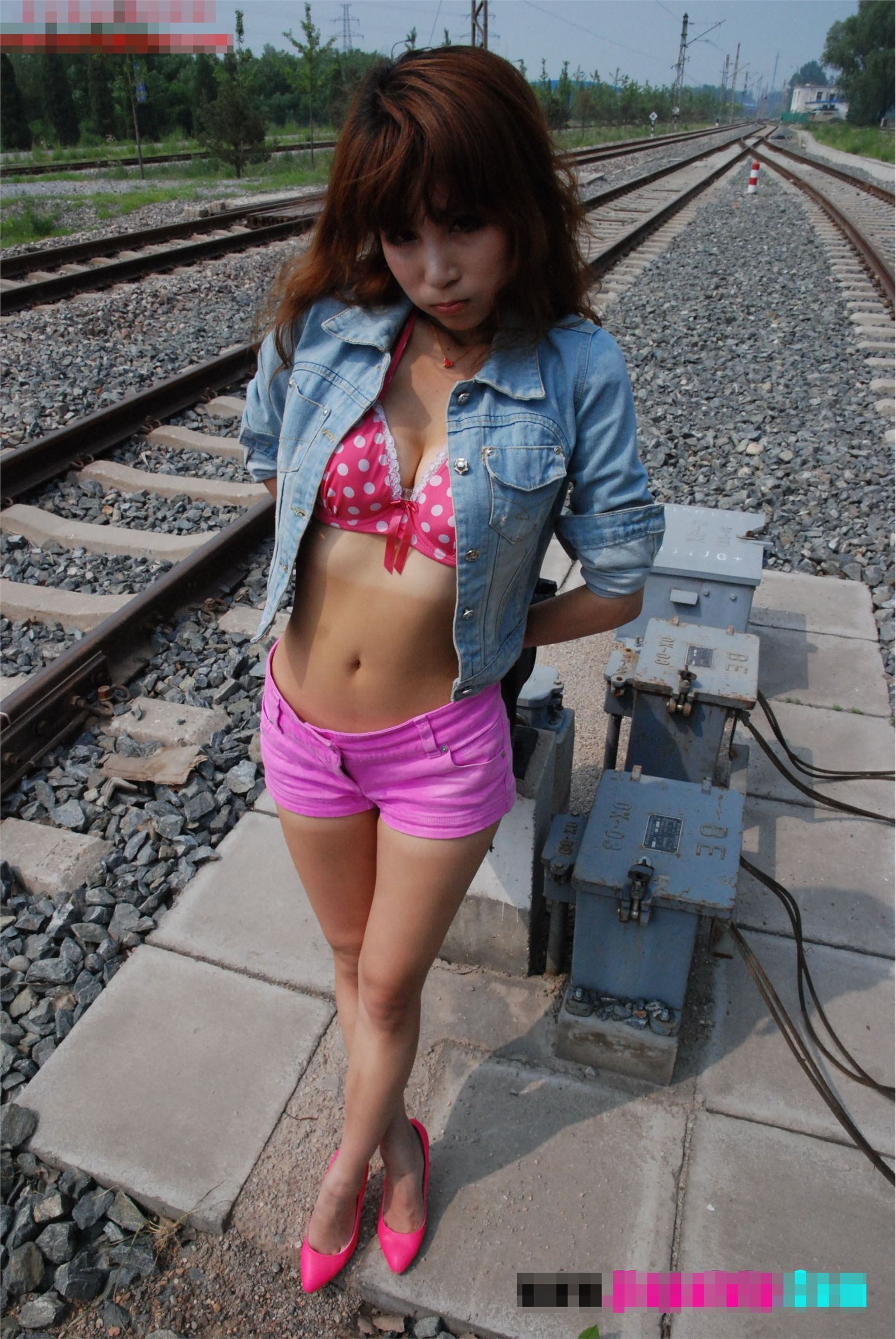 [学院派私拍] 2012.08.15 04号北理工贝贝